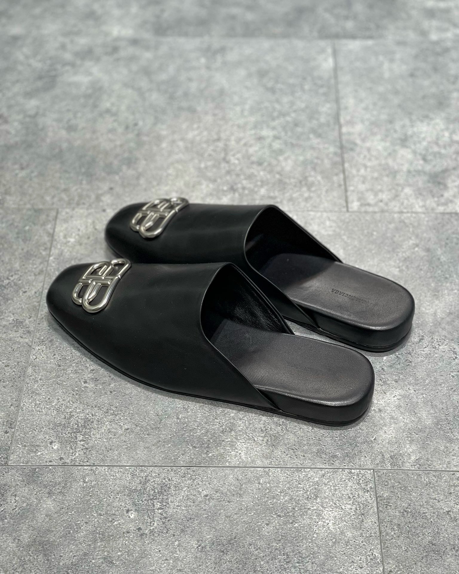 Black Shoes