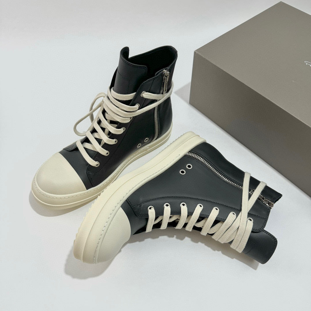 Schwarz-weiße Schuhe
