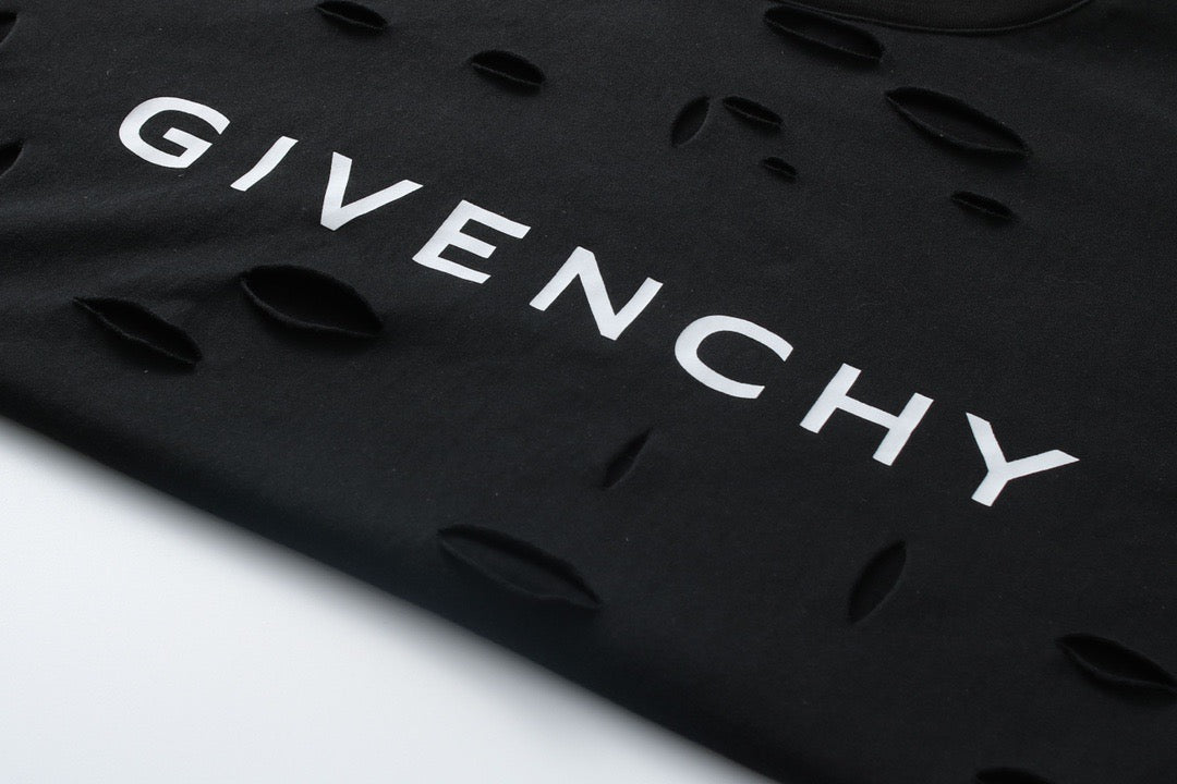 Black and White T-shirt - FashionHype.xyz