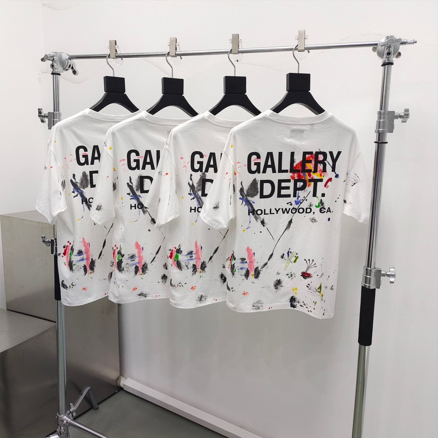 White T-shirt - FashionHype.xyz