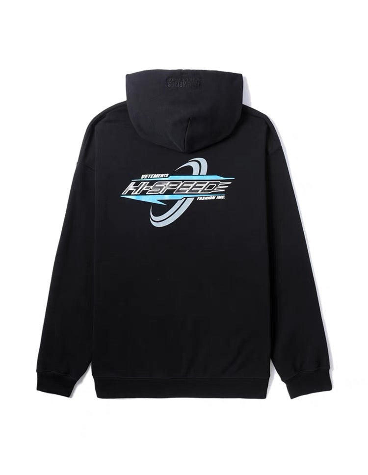 Schwarzer Hoodie