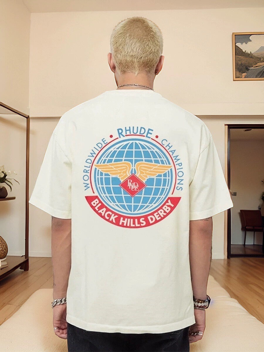 weißes T-Shirt