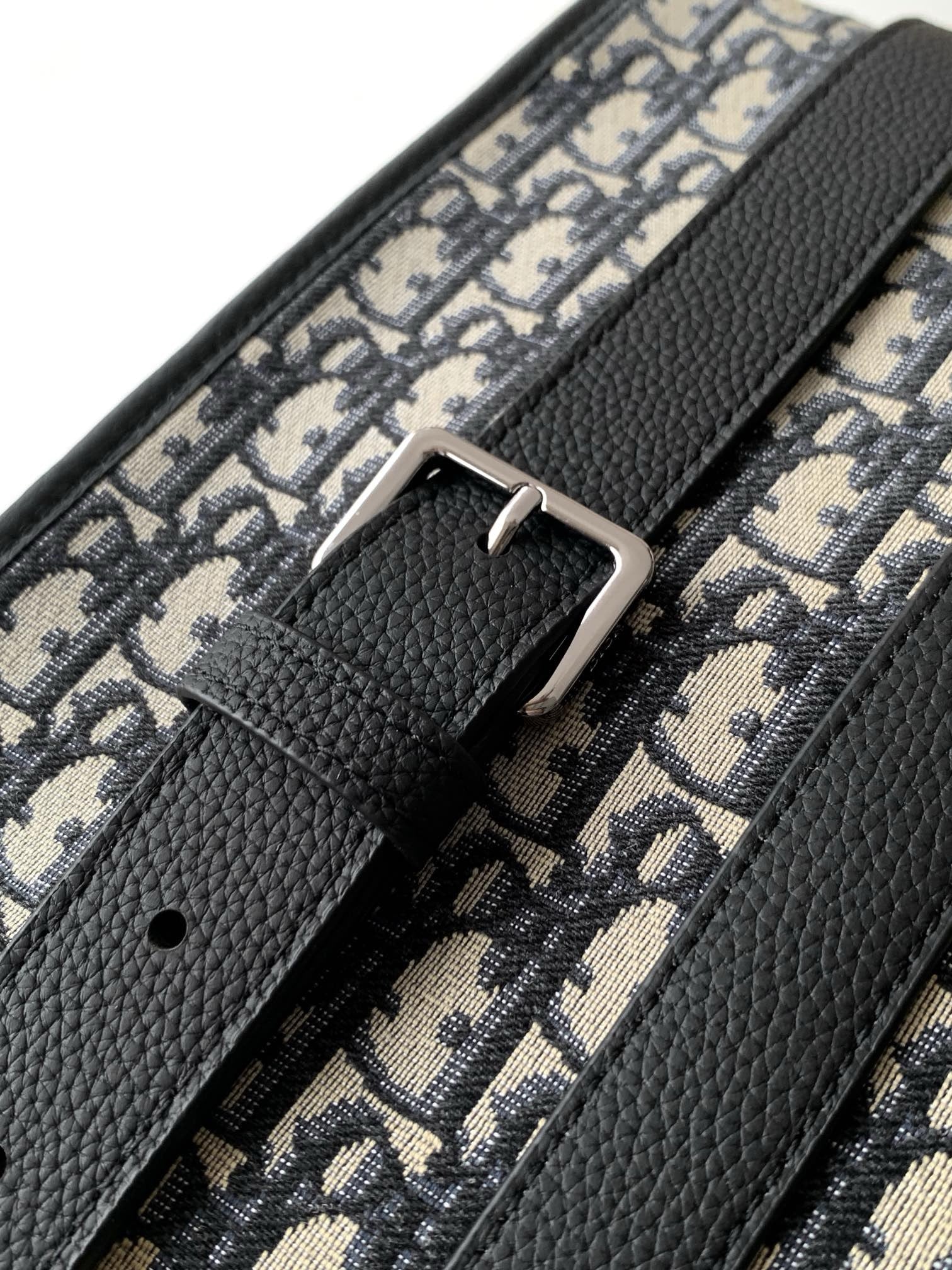 Apricot and Black Bag - FashionHype.xyz