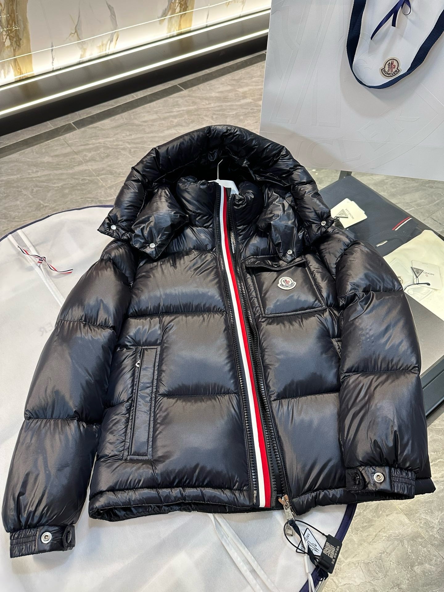 Black Jacket - FashionHype.xyz