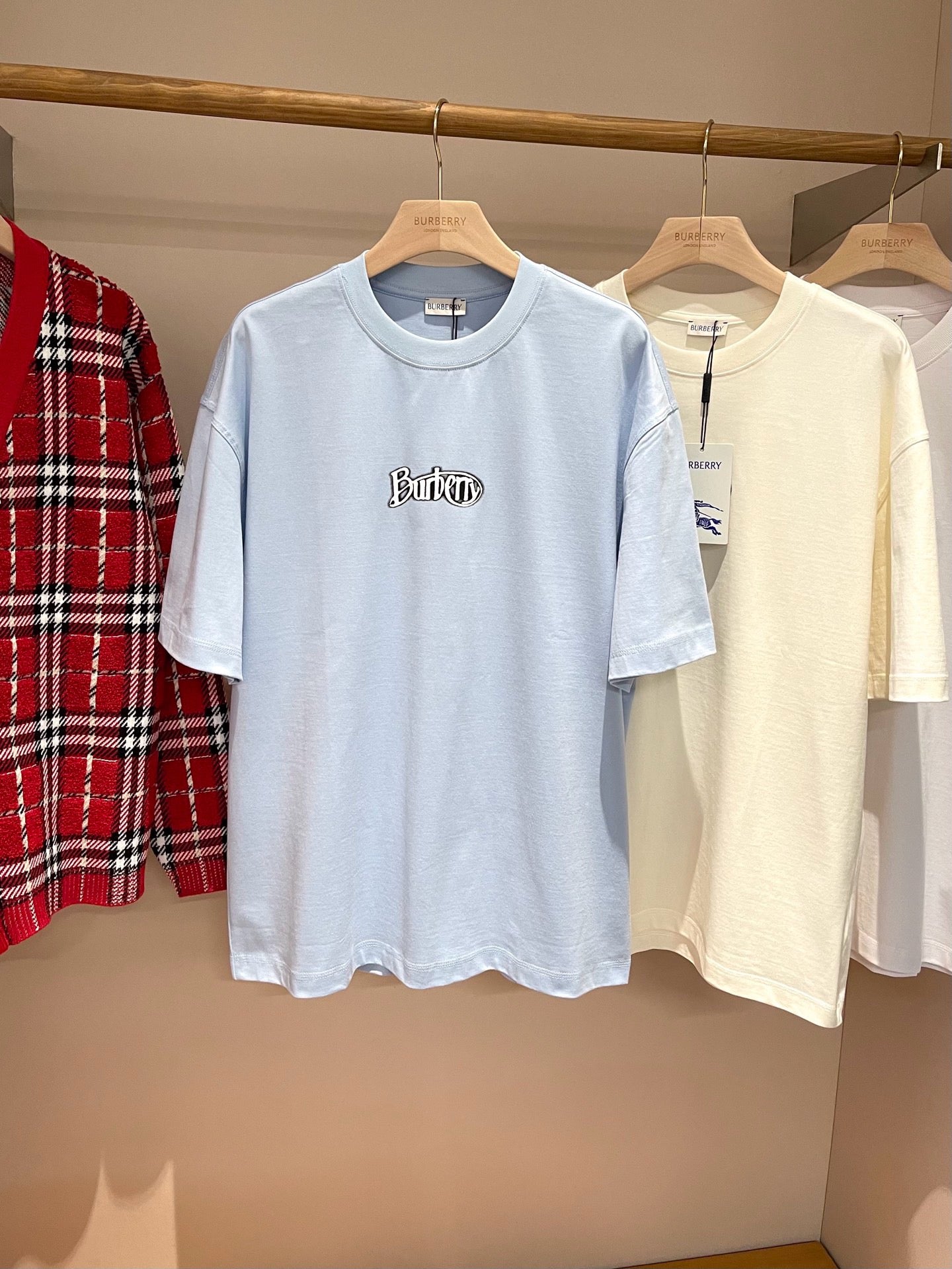 Mehrfarbiges T-Shirt