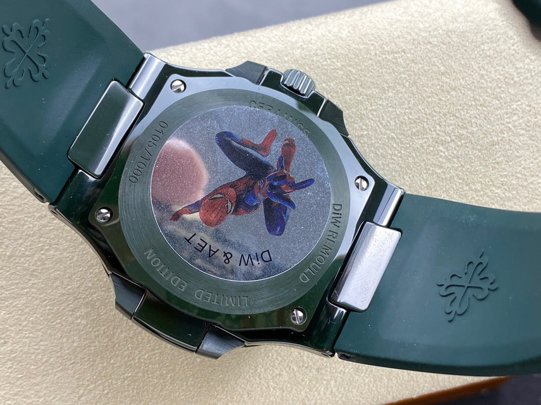 Grüne Uhr