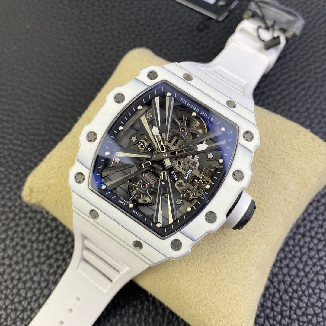 Weiß-schwarze Uhr