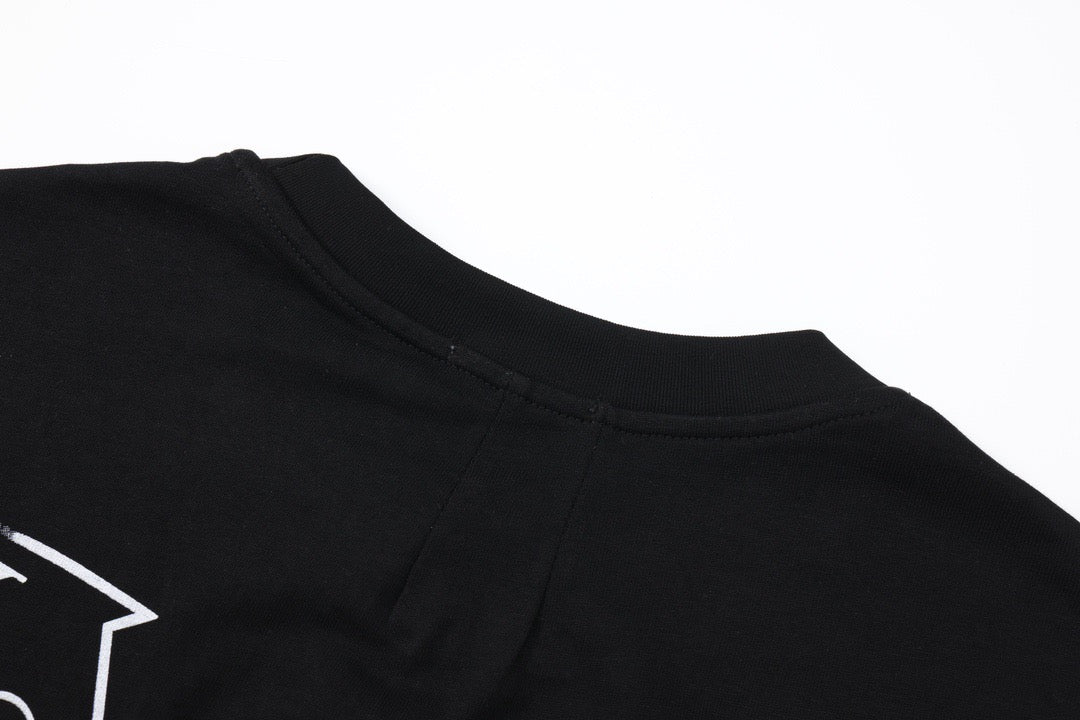 Schwarzes T-Shirt