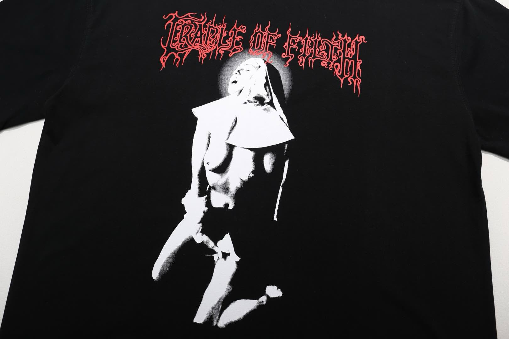 Schwarzes T-Shirt