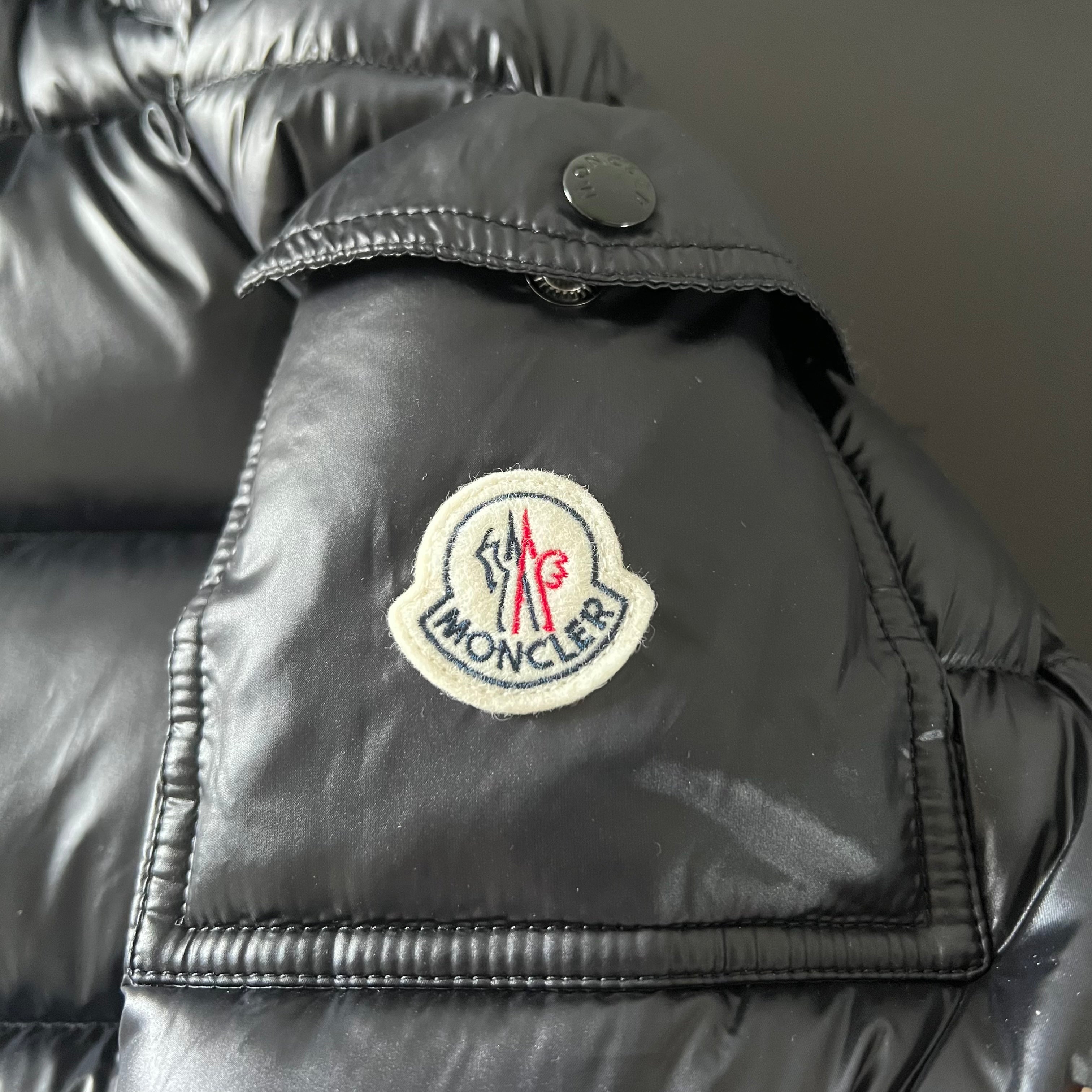 Schwarze Jacke