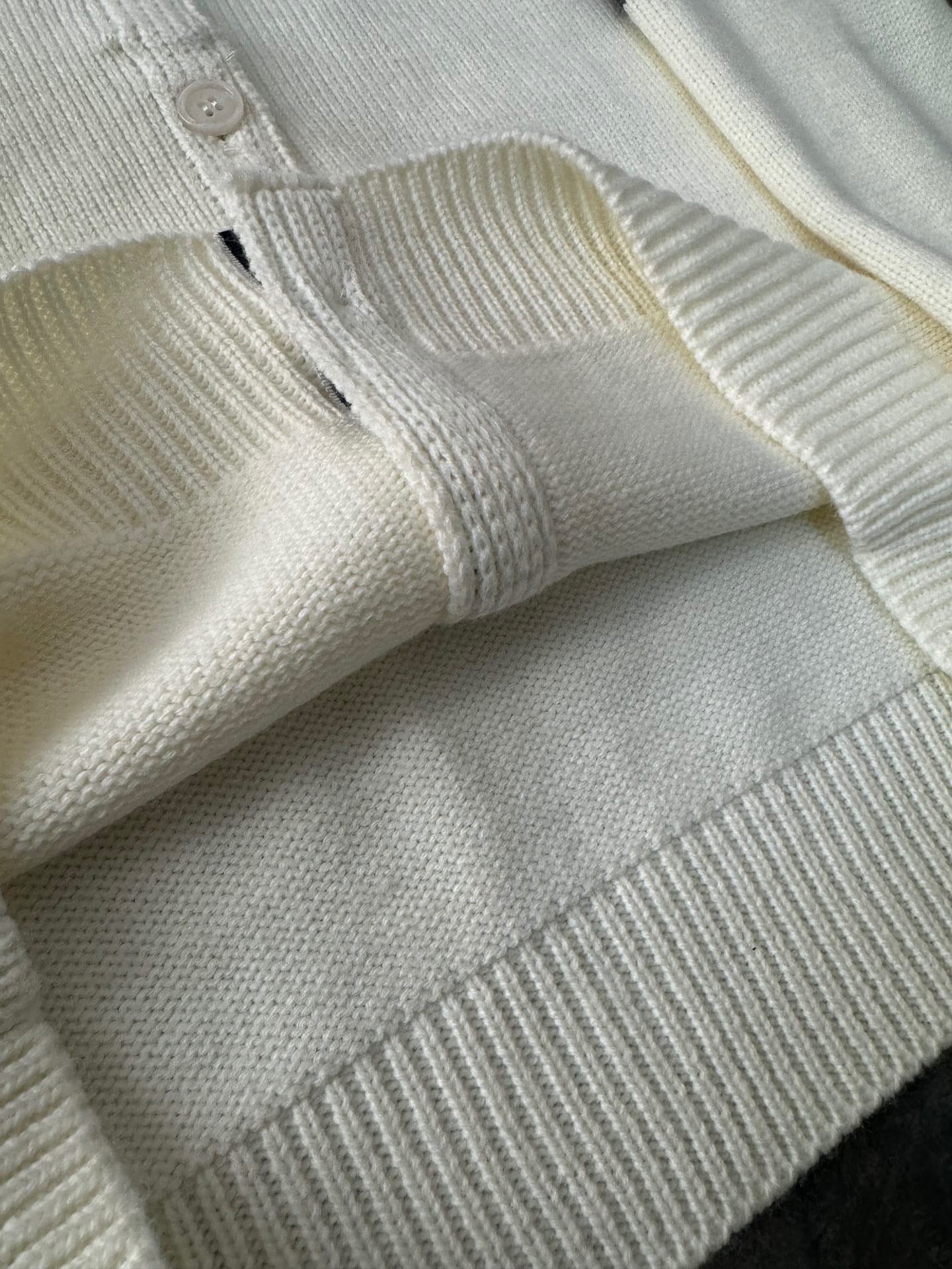 Mehrfarbige Jacke
