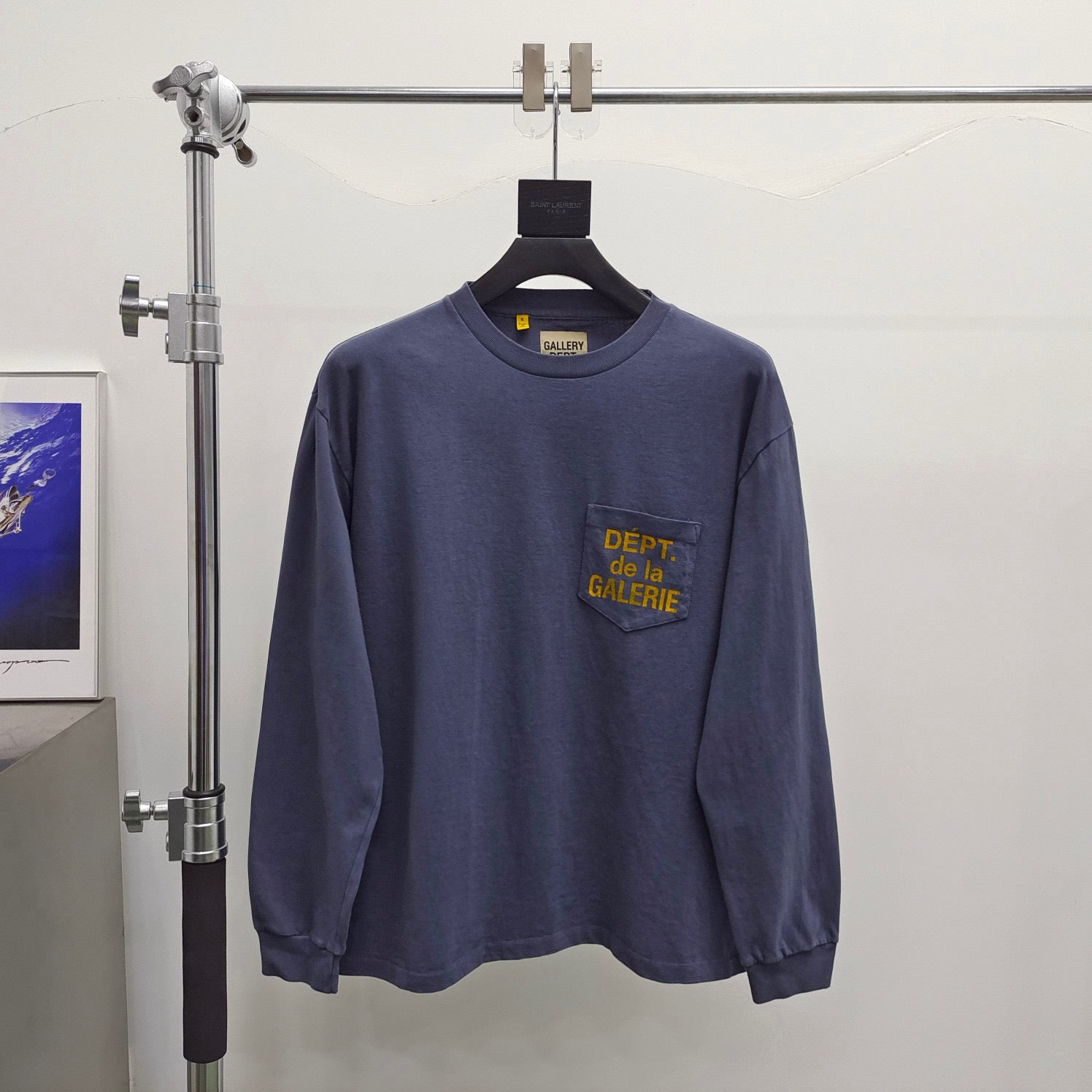 Blaues Sweatshirt