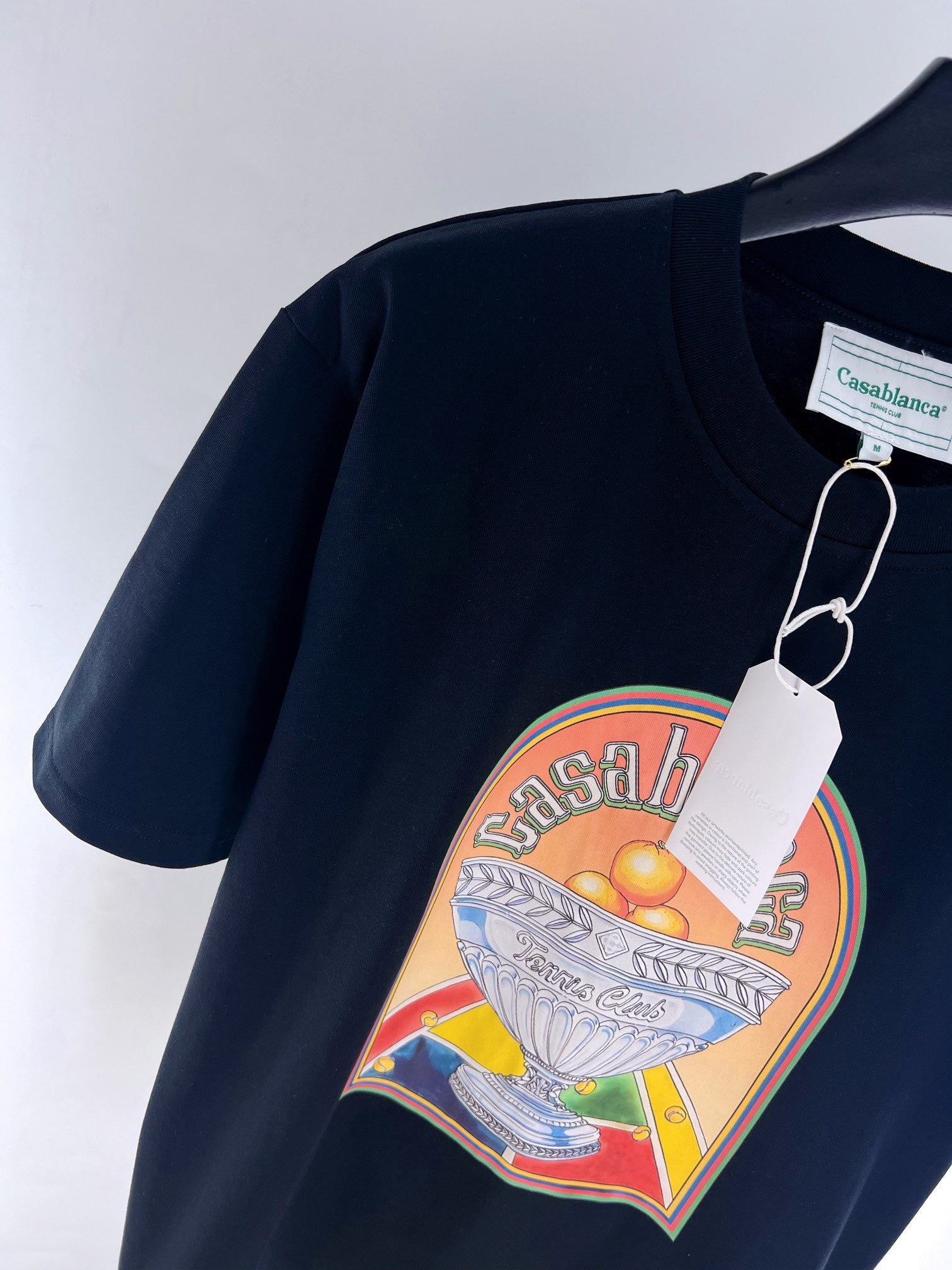 Blau-weißes T-Shirt