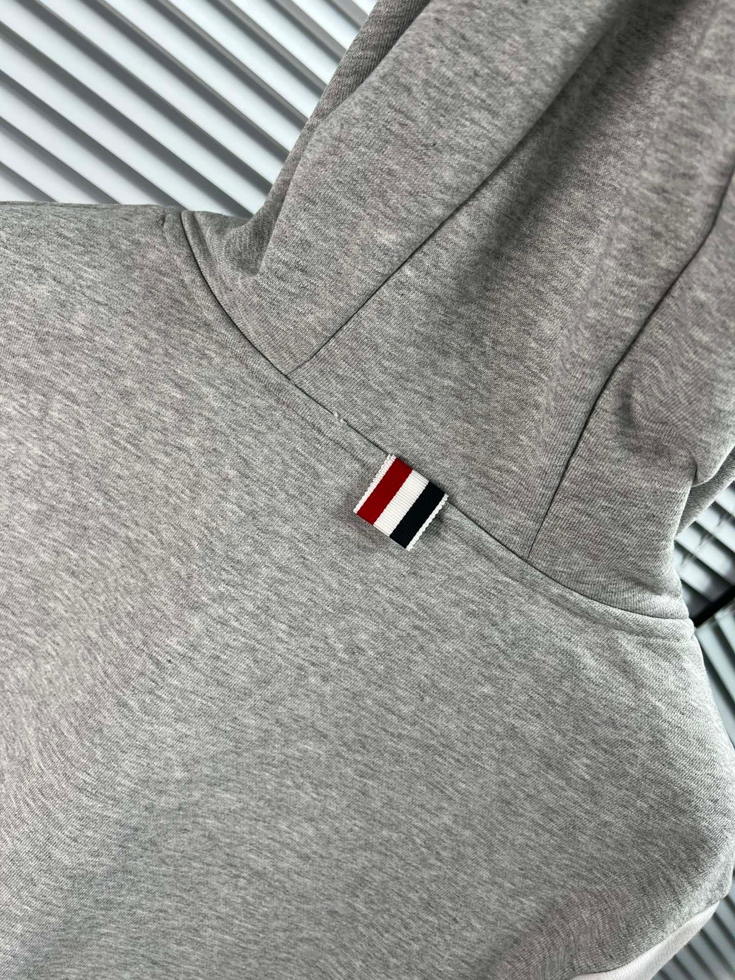 Grey White Hoodie - FashionHype.xyz