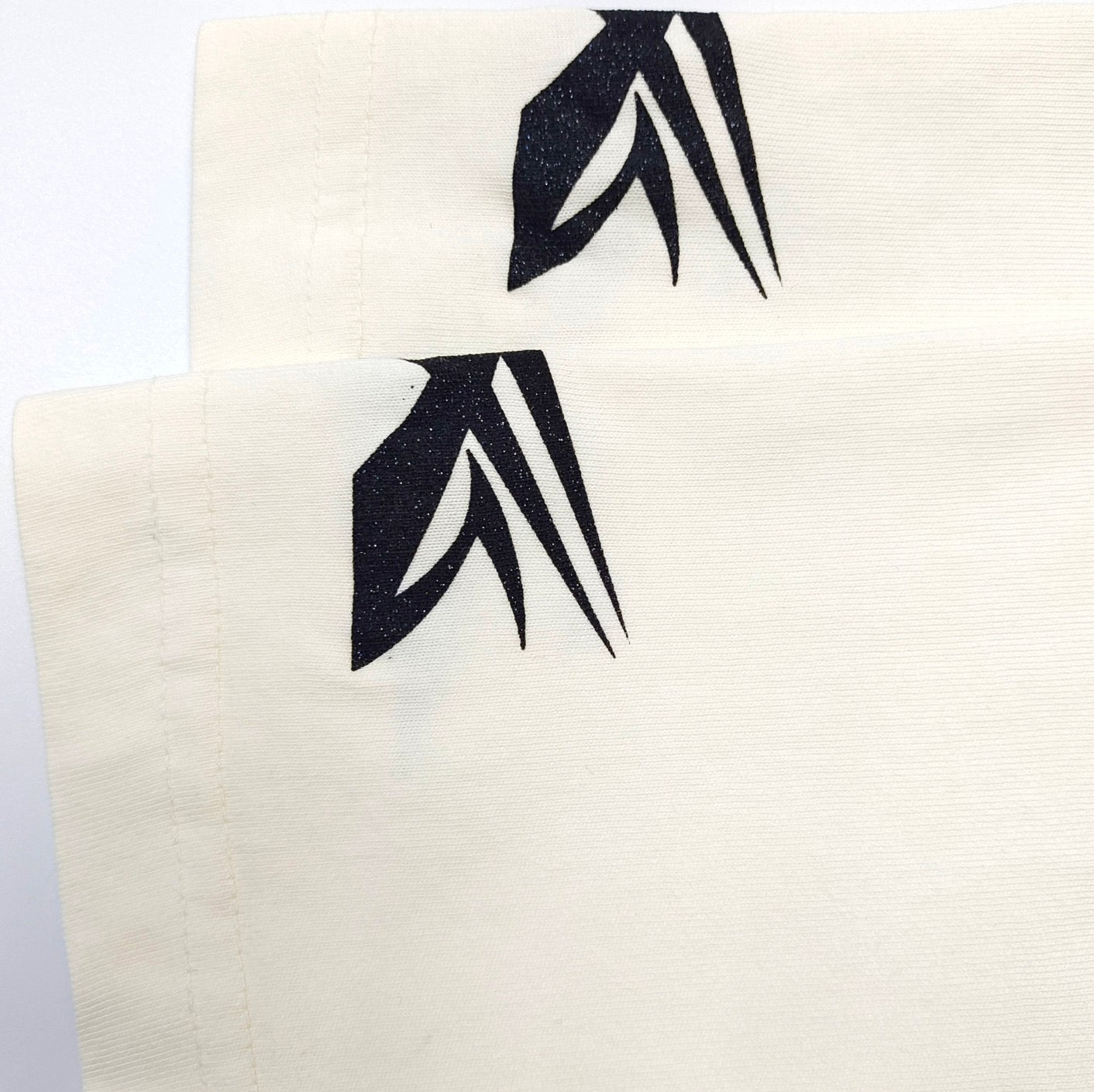 weißes T-Shirt