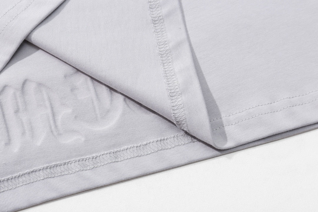 Black and Gray T-Shirt - FashionHype.xyz