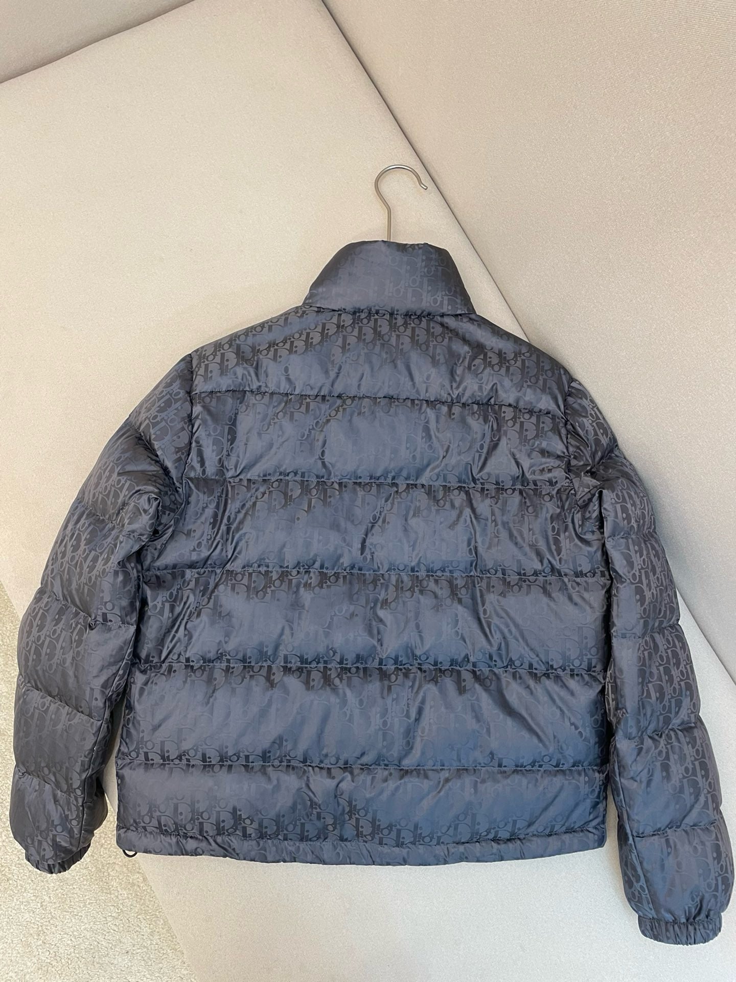 Schwarze Jacke