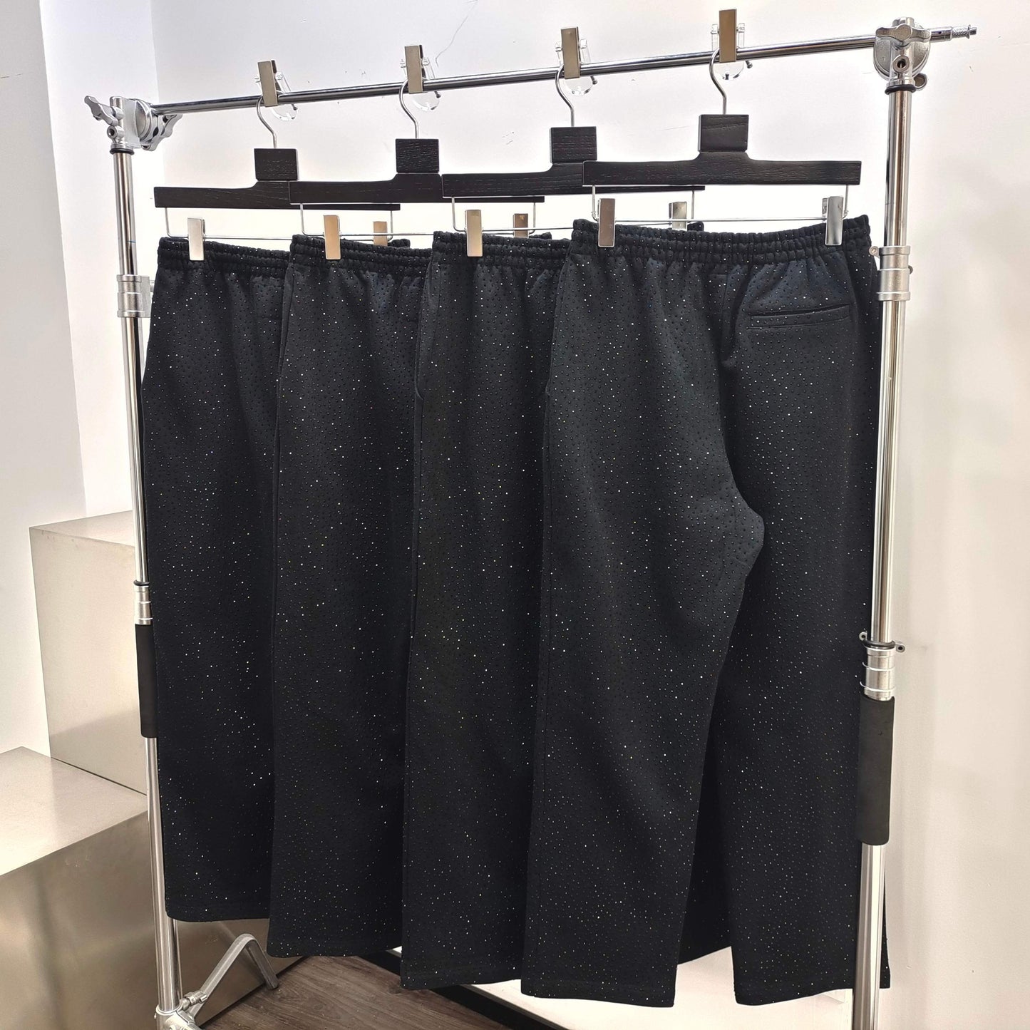 Schwarze Hosen