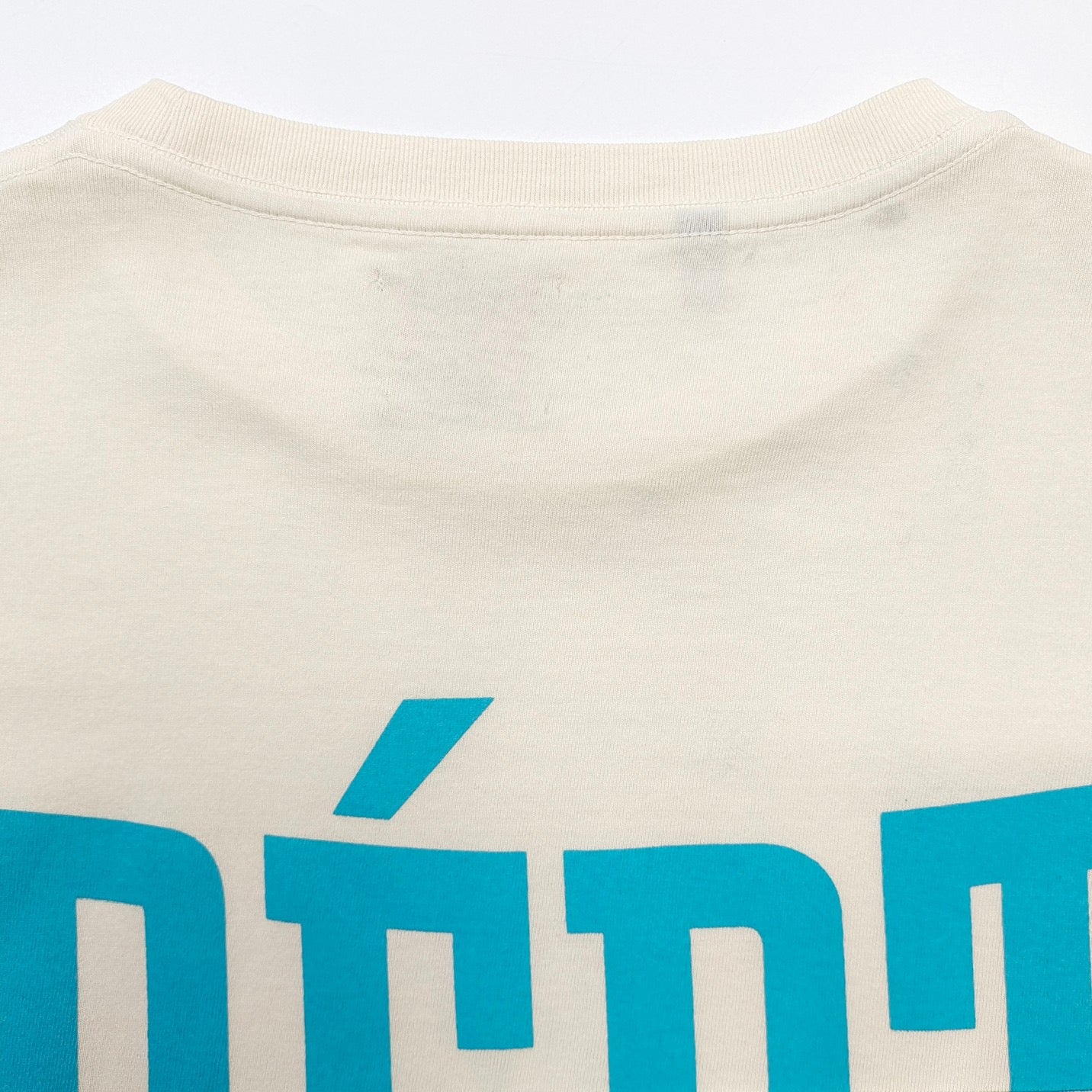 White and Black T-shirt - FashionHype.xyz