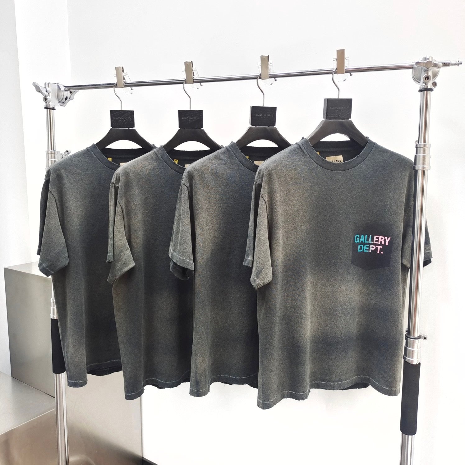 Schwarzes T-Shirt
