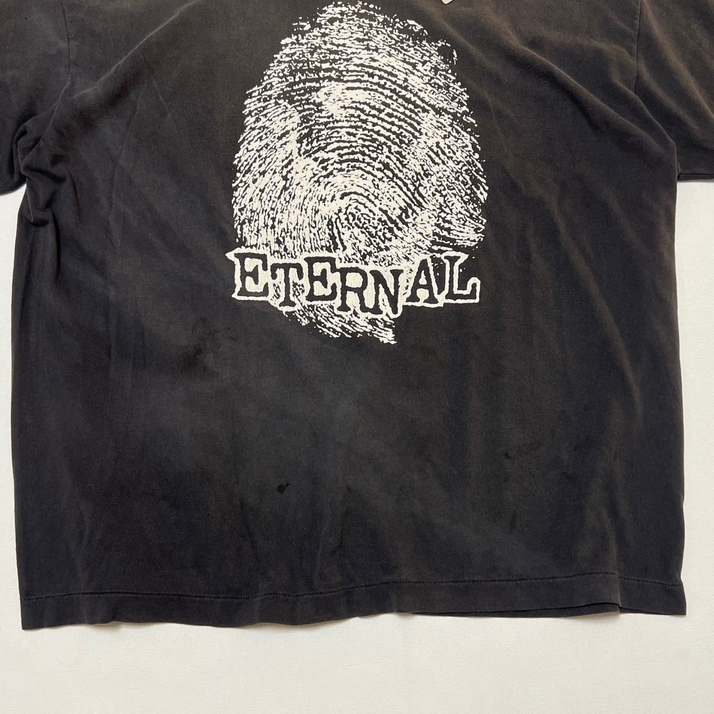 Schwarzes T-Shirt
