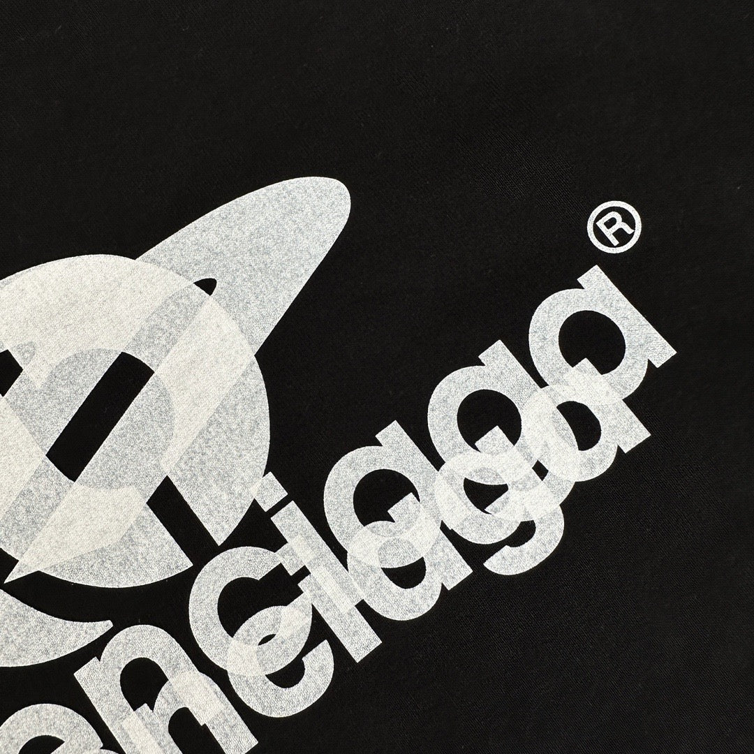 Dunkelblauer Hoodie