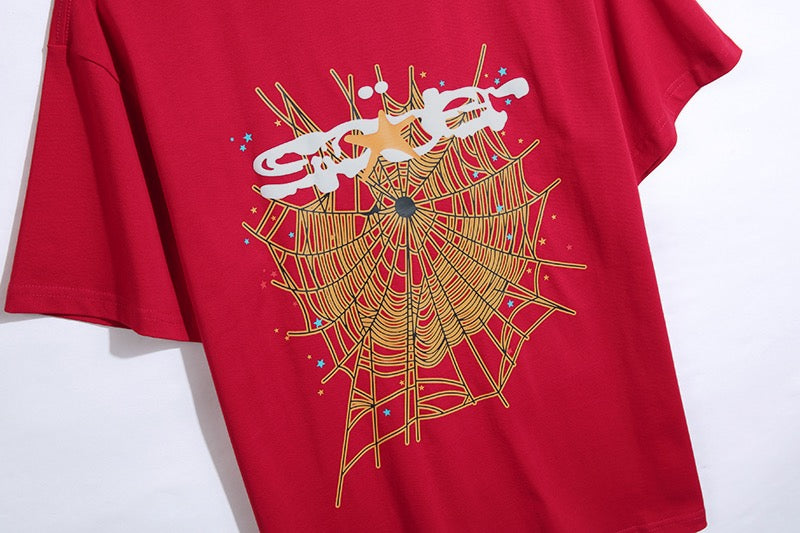 تي شيرت أخضر وأحمر