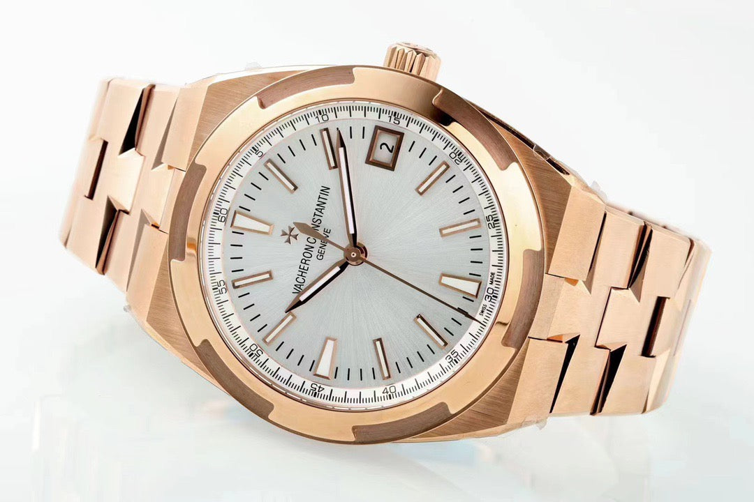 Goldweiße Uhr