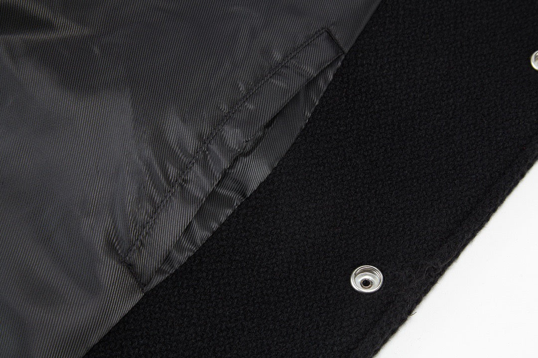 Schwarze Jacke