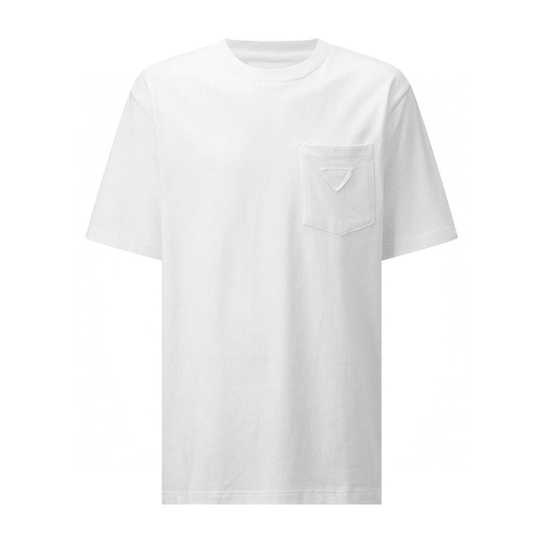 Schwarz-weißes T-Shirt