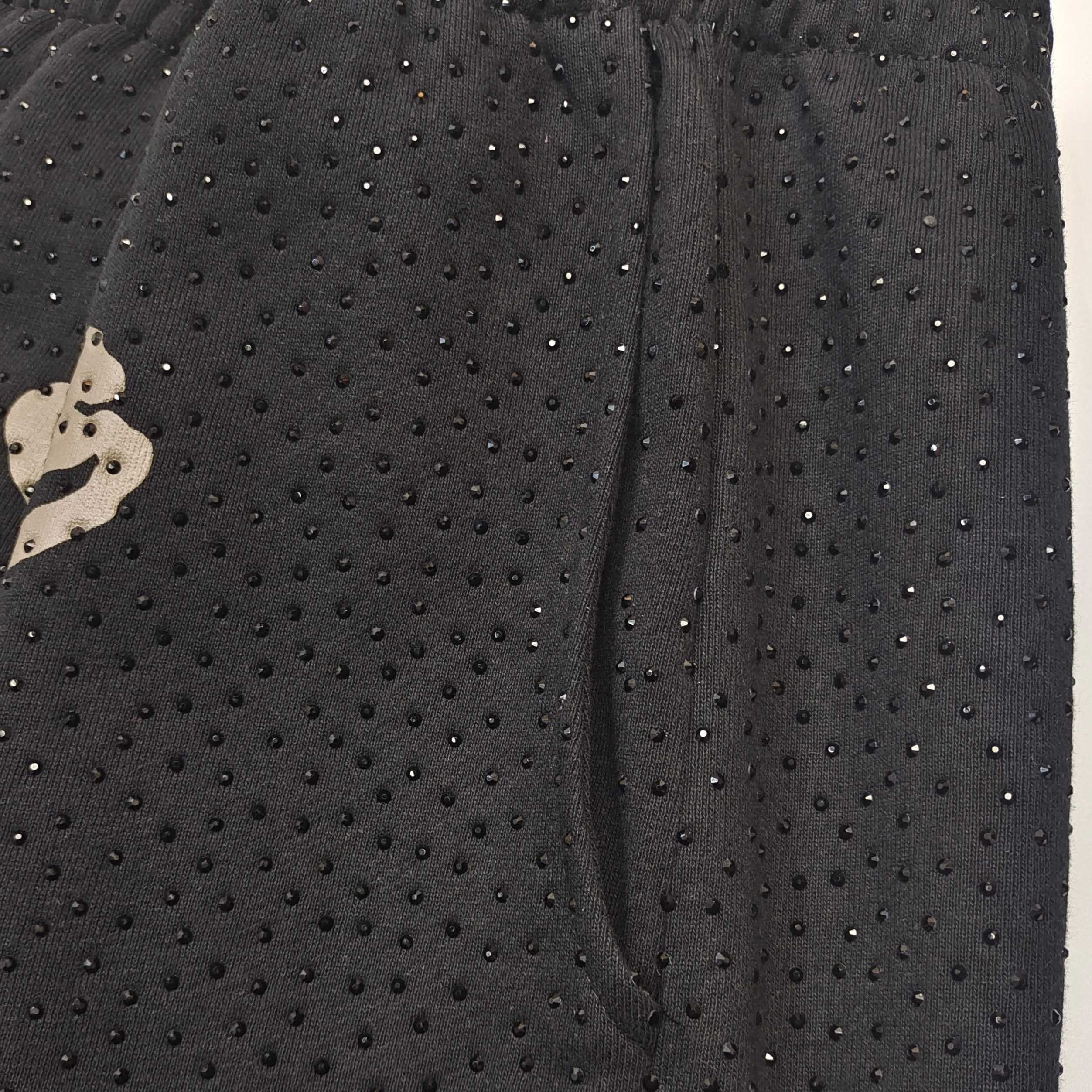 Schwarze Hosen