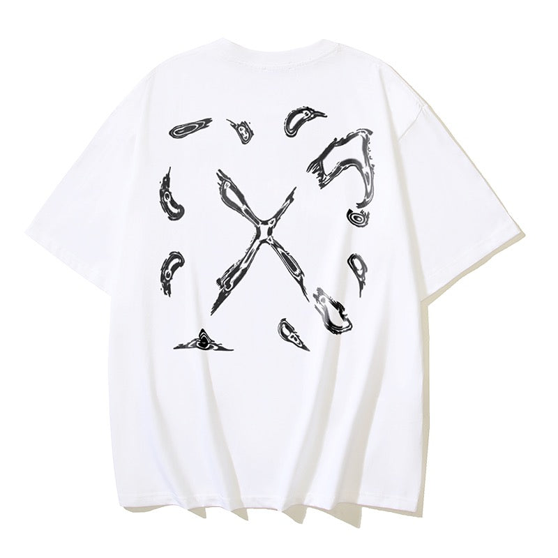 Rotes, schwarzes und weißes T-Shirt