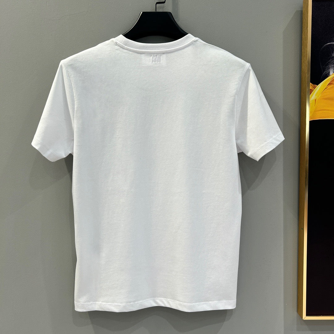 White and Black T-shirt - FashionHype.xyz