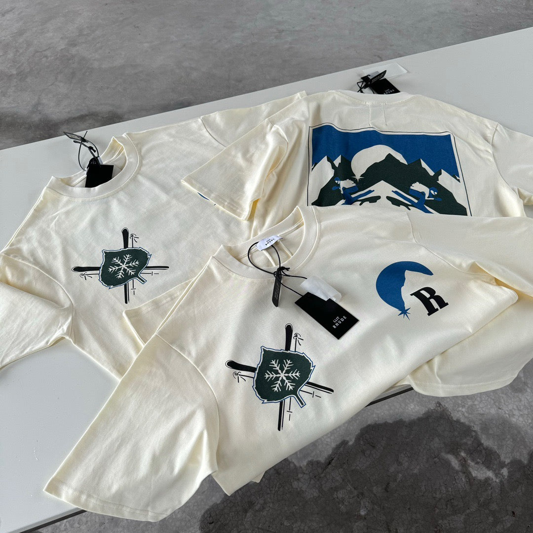 weißes T-Shirt