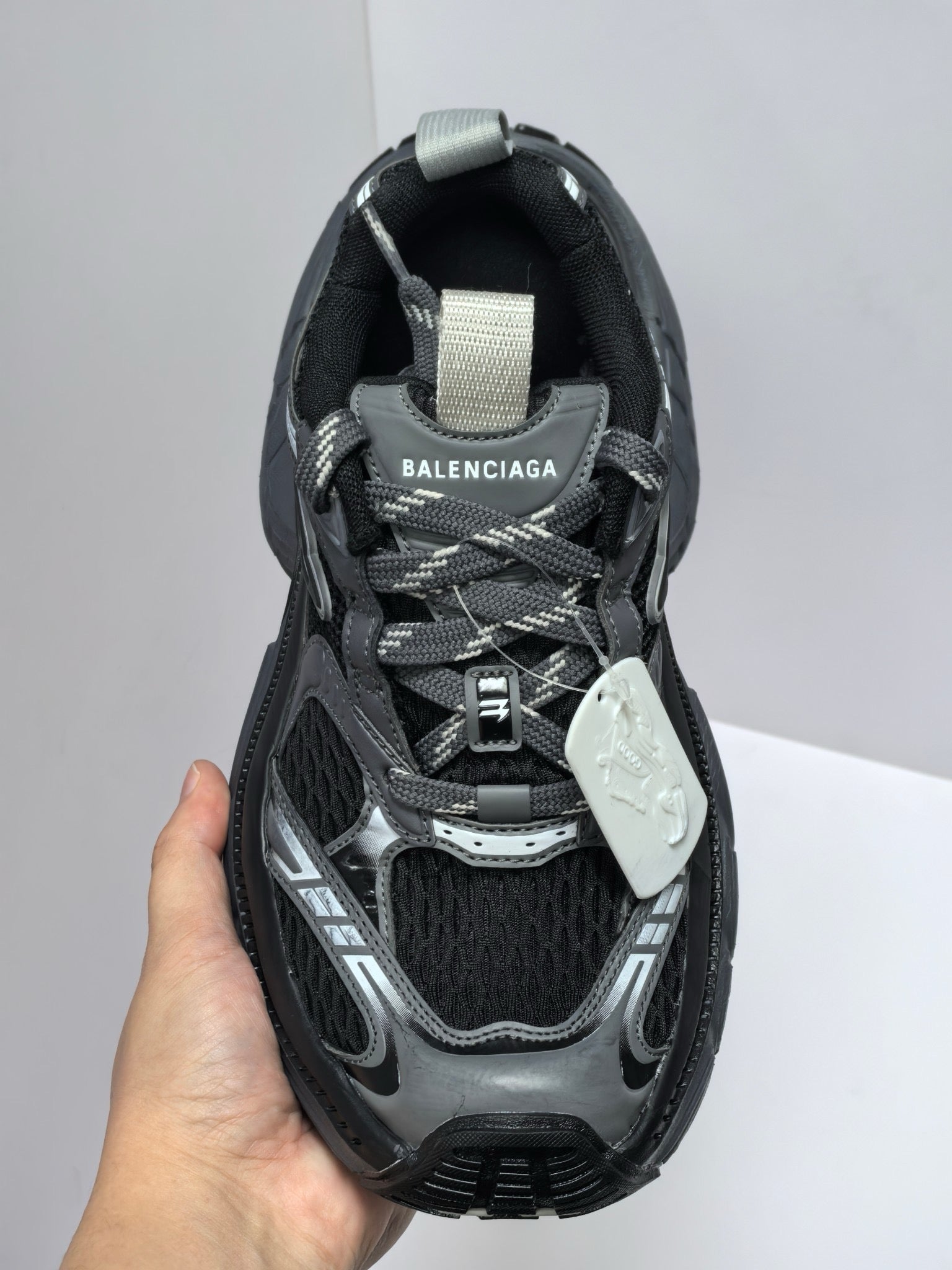 Mehrfarbige Schuhe