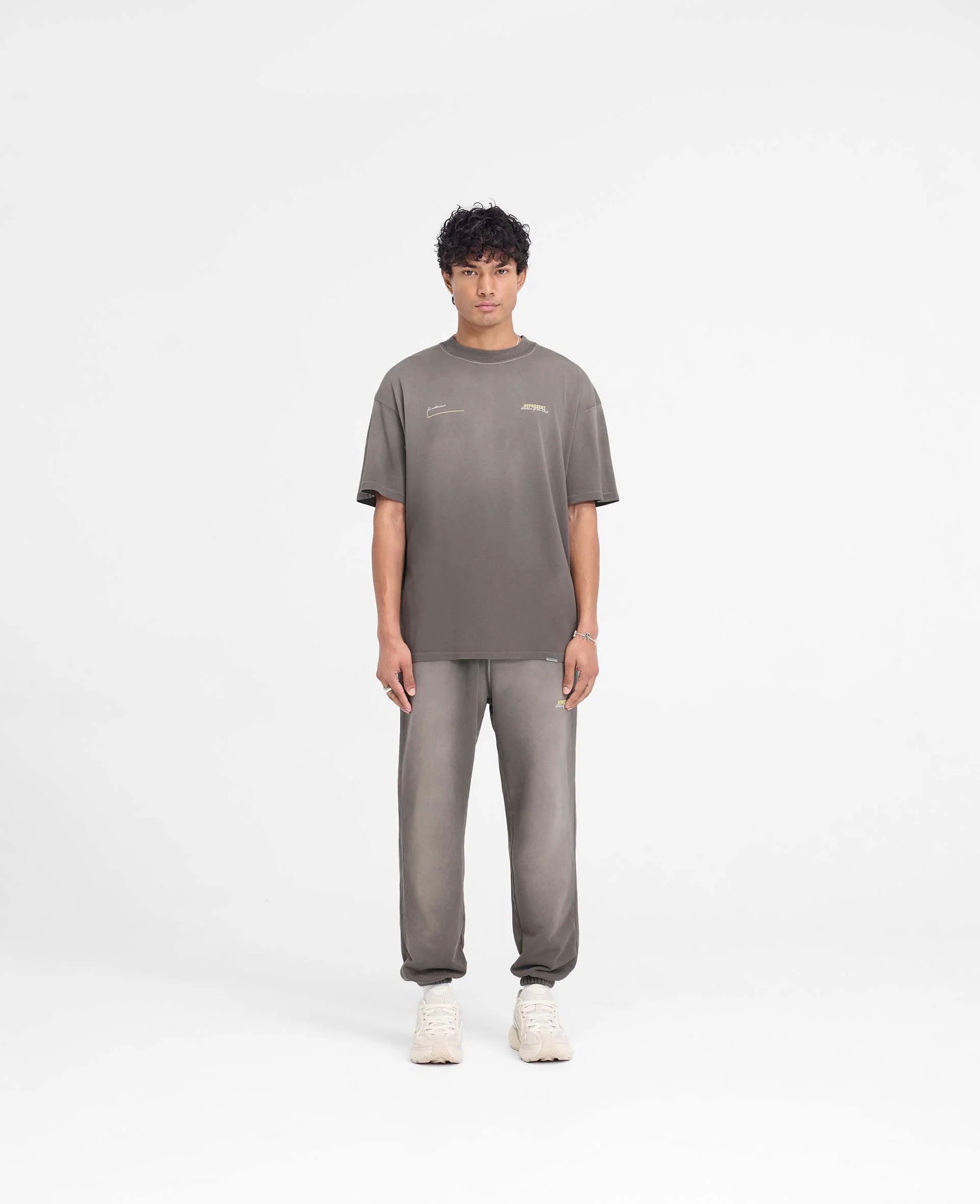 Mehrfarbiges T-Shirt