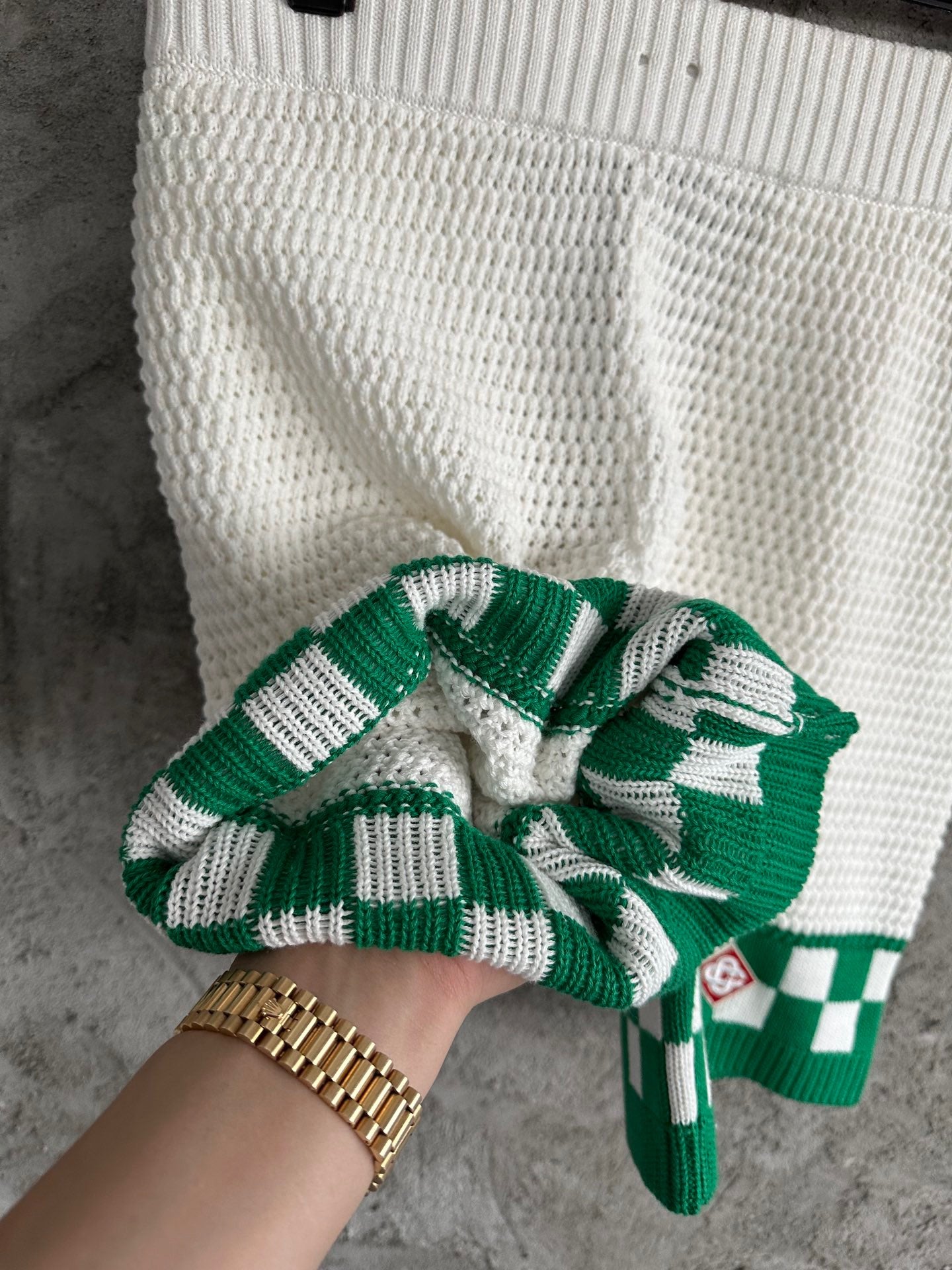 Weiß grün Short