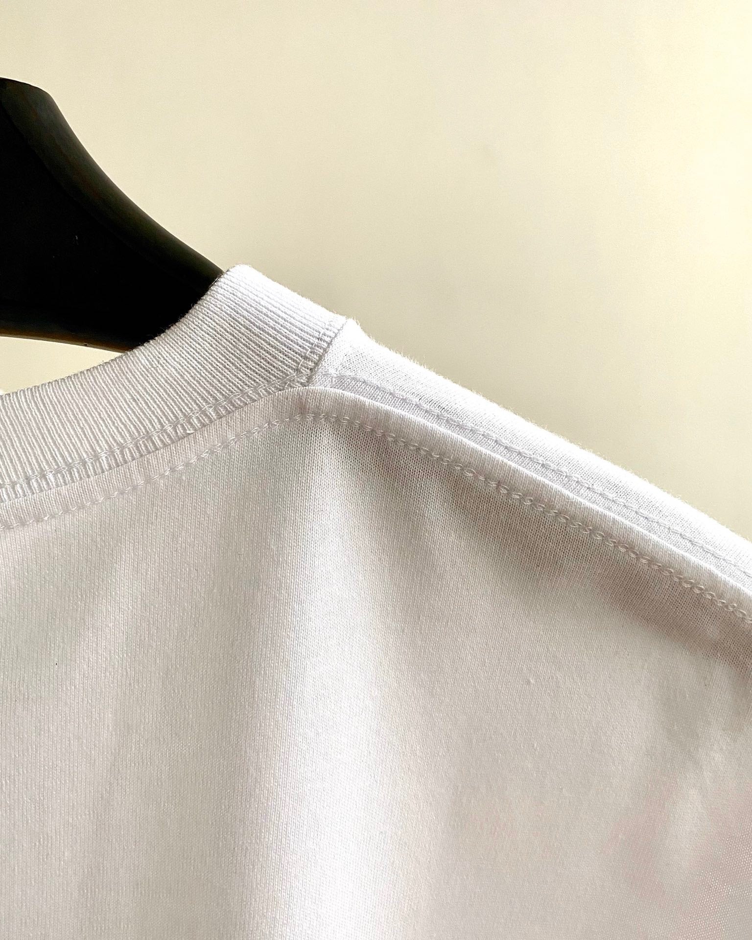 White T-Shirt - Size S - FashionHype.xyz
