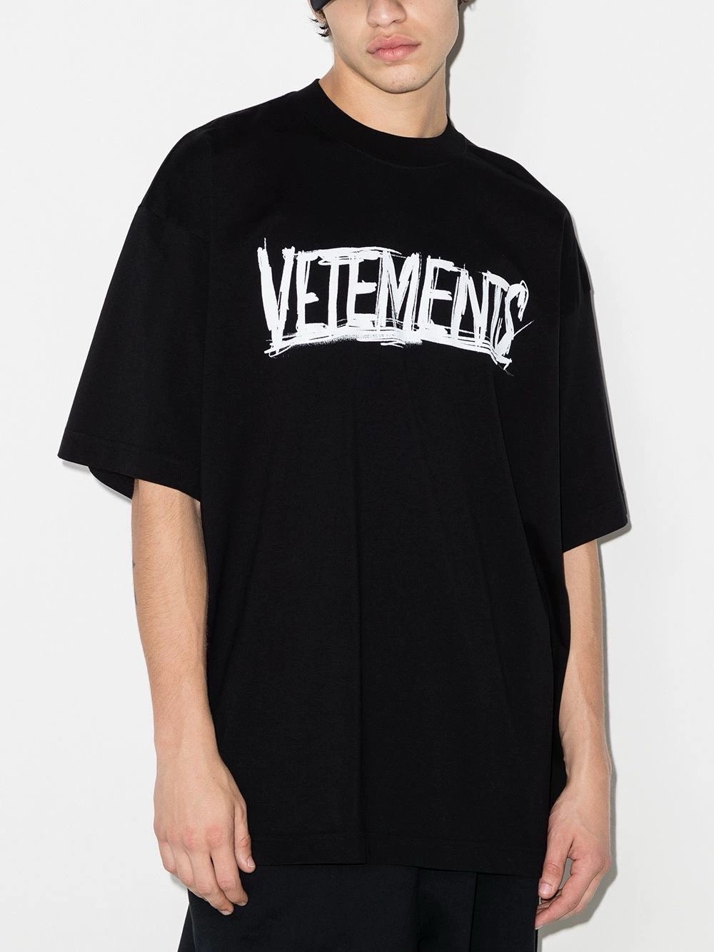 Mehrfarbiges T-Shirt