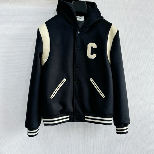 Chaqueta blanca y negra