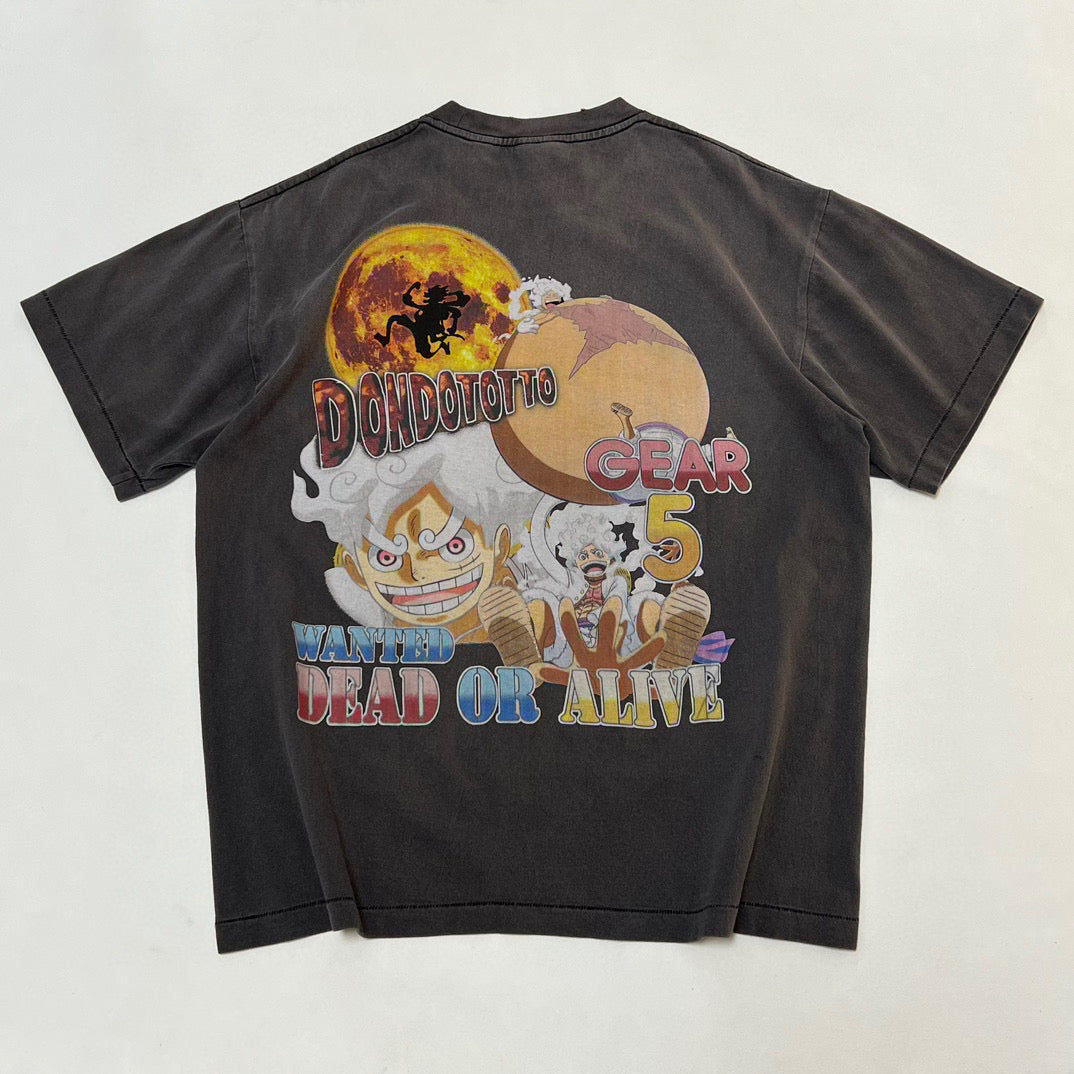 Schwarzes T-Shirt