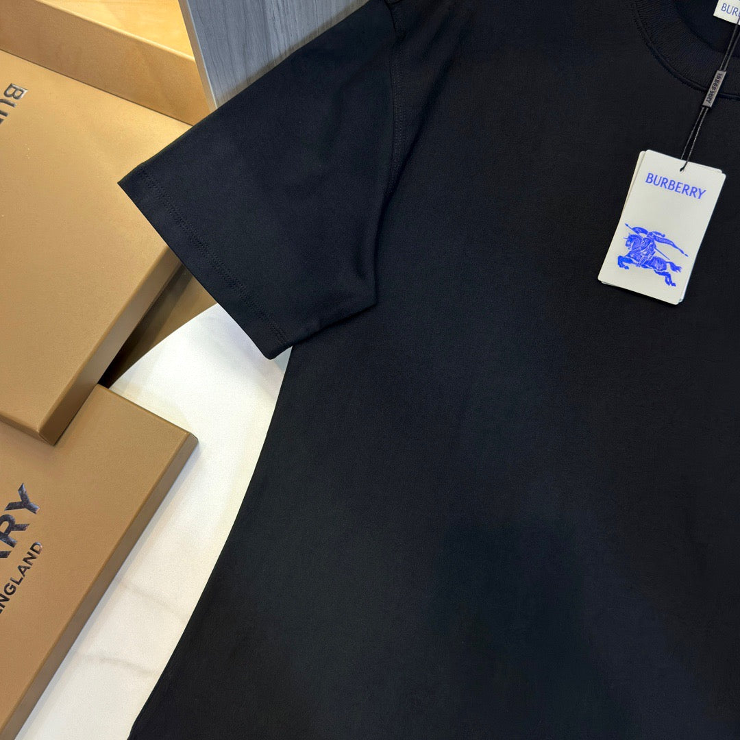 Mehrfarbiges T-Shirt