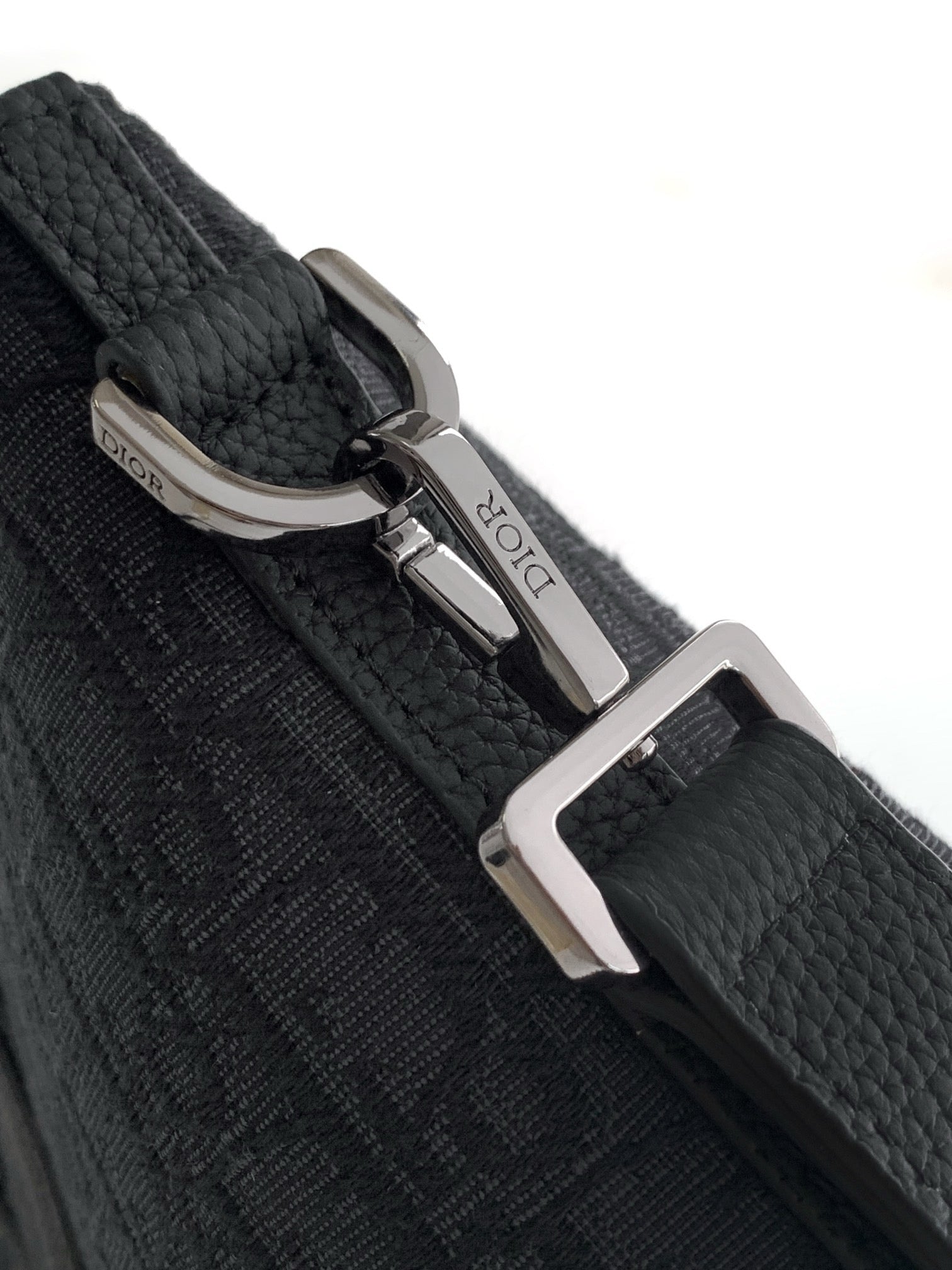 Mehrfarbige Tasche