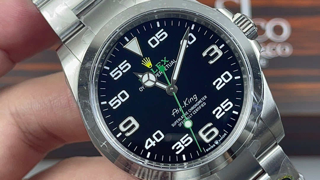 Weiße Uhr