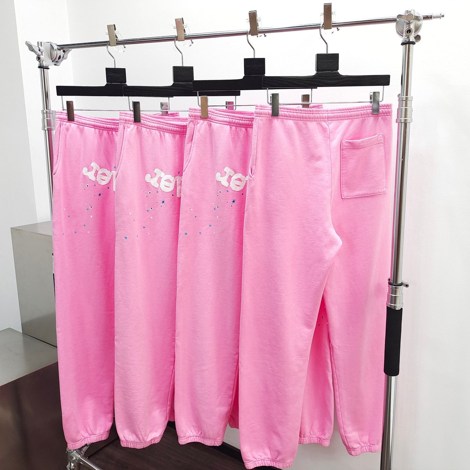 pantalón rosa