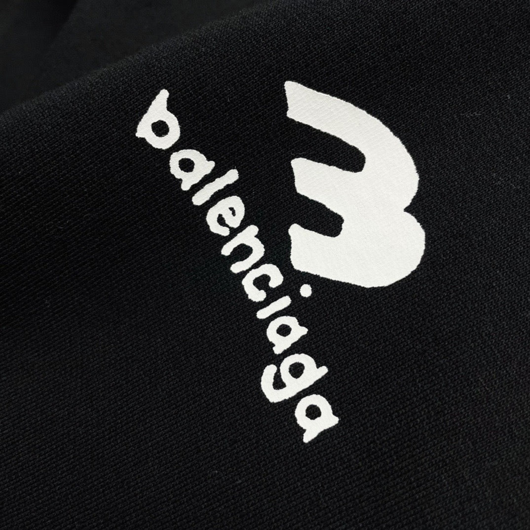Schwarzer Hoodie