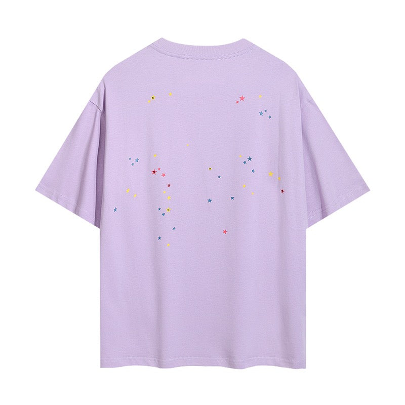 Blaues und himmelblaues T-Shirt