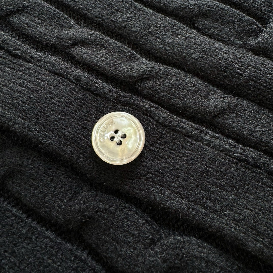 Black Jacket - Size L - FashionHype.xyz