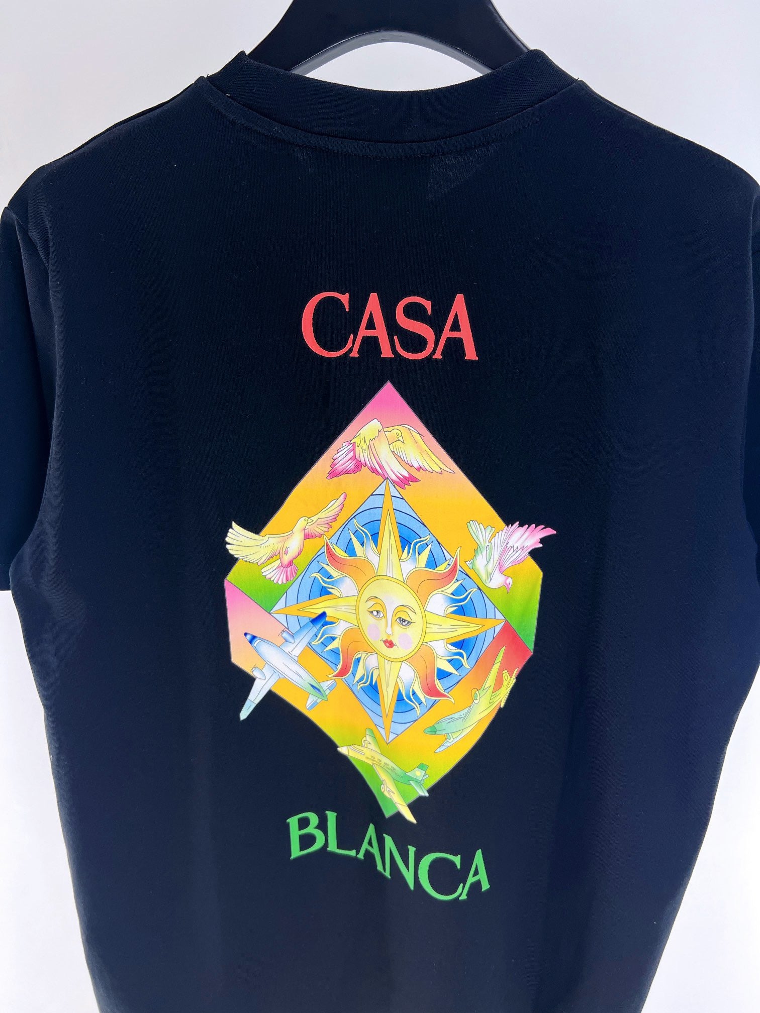 Blau-weißes T-Shirt
