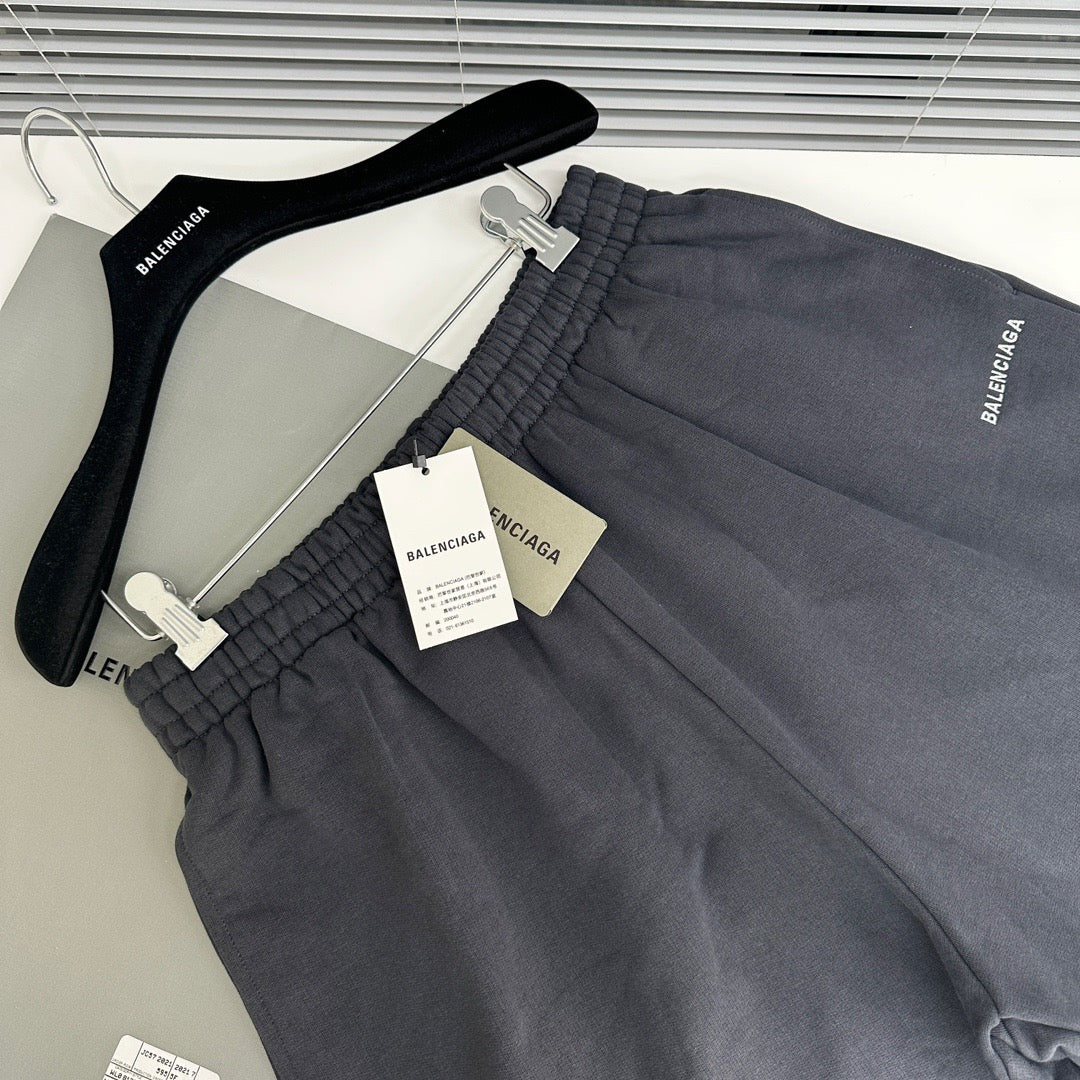 Black Short - FashionHype.xyz